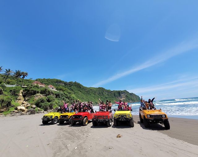 paket wisata pantai parangtritis